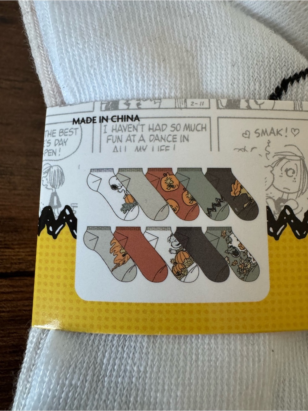 Peanuts Snoopy Fall No Show Socks 10 Pair Pack Shoe Size 4-10 NEW - Picture 4 of 5